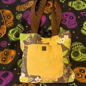 1154 Lill reversible small shoulder tote